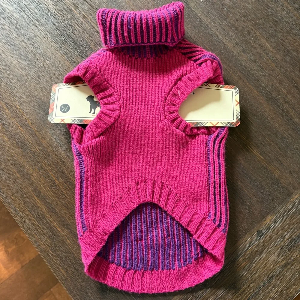Barkley & Finn Dog Coat Jacket Knit Sweater Warm Size Small Pink Purple Striped
